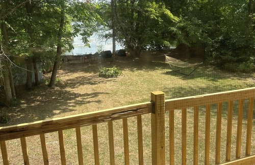 Berea House | Berea Coe Lake Vacation Home-close to BW campus, IX Center, Airport