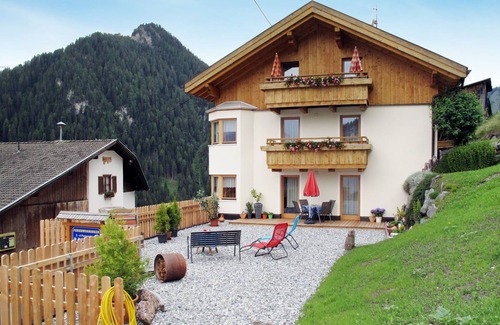 Spiss Apartment | Bergfeld by Interhome
