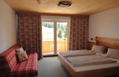 Wildschoenau Hotel | Berggasthof Schatzbergalm