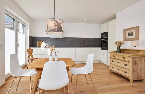 Garmisch-Partenkirchen Apartment | BergLuft - Arrive, take a deep breath and feel good.