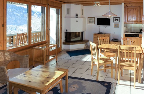 Laax Apartment | BergSicht by Interhome