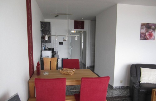 Scharbeutz Apartment | -BERLINER HOF - DIRECT BEACH LOCATION! 100% lake view - 2 and 3-room comfort appa