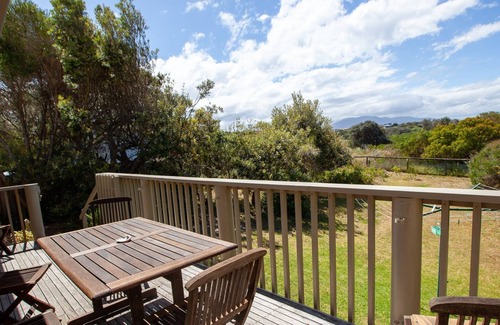 Bermagui House | Bermagui Dune House 5 Narira Street, Beach Front, Pet friendly