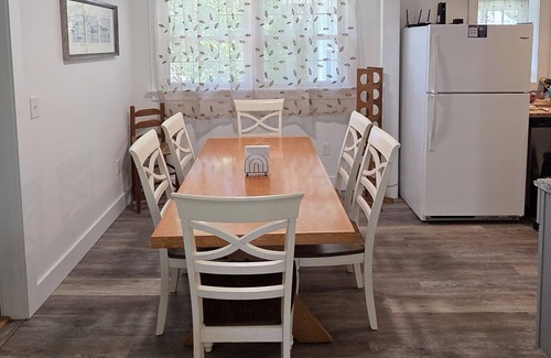 Ocracoke House | Bertha's Cottage: Rec Room l Fenced Yard l Pet Friendly
