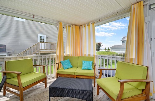 Chincoteague House | Bertie Street Cottage on Chincoteague Island!