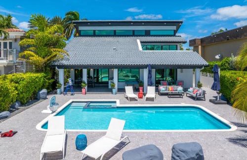 North Bay Village Villa | Best Bayfront View Villa with Heated Pool