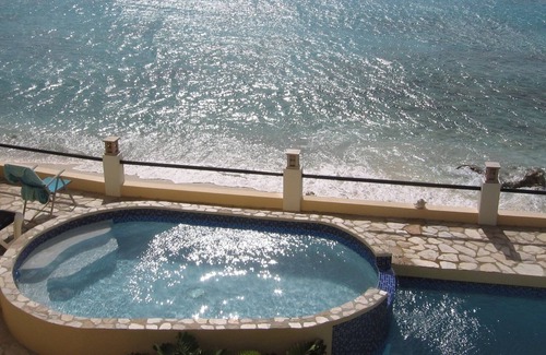 Belnem Condo | Best Beachfront Location. Spectacular ocean view. Luxury accommodations.