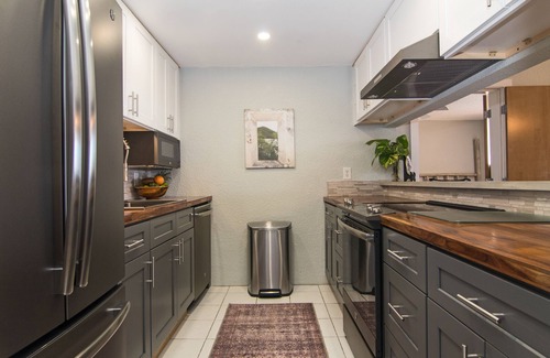 Nazareth Condo | BEST DEAL at the Elysian Beach Resort and 5 stars