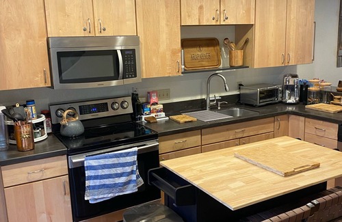 Lower Arapahoe House | Best Location in Town at this Luxury hideaway! Walking distance to EVERYTHING!