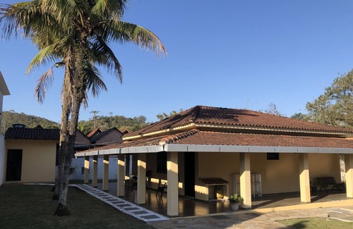 Penedo House | Best location Penedo - Beautiful Casa downtown Large backyard