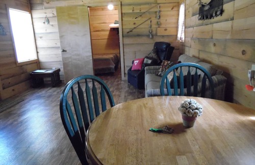 Murfreesboro Cabin | Best Location! The Keeper's Cabin. We are pet friendly!