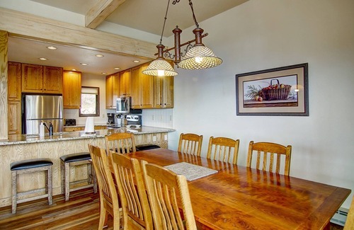 Steamboat Springs House | Best Location! True Ski In/Out TH w/Slope Views-Private HotTub-Ski/Town Shuttle-Fireplace-W/D inUnit