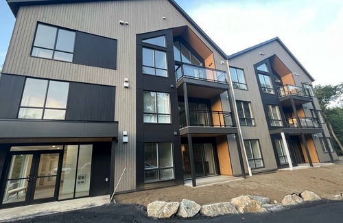 Owl's Head Ski Resort Condo | Best of both worlds! Steps from the chairlift & a dock on the Memphrémagog lake