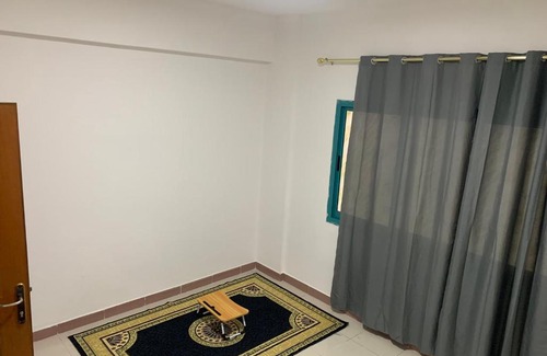 Al Majaz Apartment | best place in Sharjah Corniche, single room in family apartment