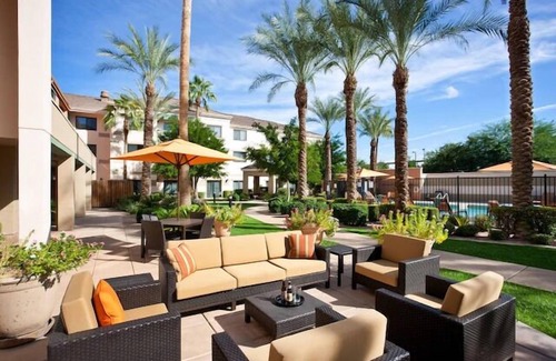 Chandler Apartment | Best Place to Unwind! Pool View Unit, Pets Allowed! Short Drive to Apache Trail