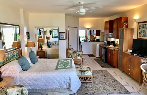 Kailua House | Best Price and Location on Beautiful Kailua Beach!