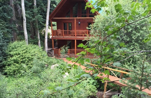 Garfield Cabin | Best Riverfront Setting in Monarch