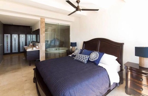 El Marasal Villa | Best Sunsets in Cabo Overlooking Land's End