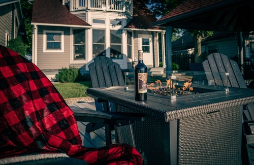 Russells Point House | Best Sunsets on Indian Lake. Perfect for fall & winter escapes! Close to skiing.