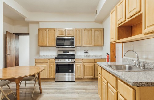 North Ironbound Apartment | Best value ironbound/newark mins 2 NYC, EWR