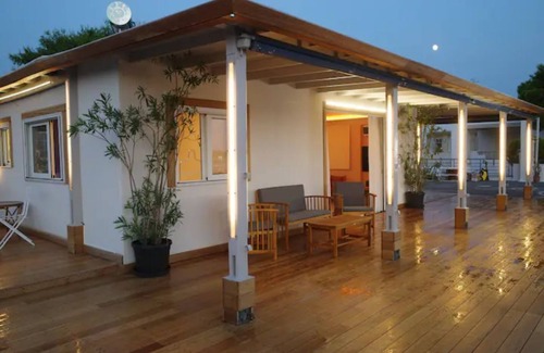 Vouliagmeni Apartment | Best view in the Bay!