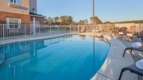 Dothan Hotel | Best Western Dothan Inn & Suites