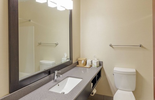 Elkhart Hotel | Best Western Elkhart Inn & Suites