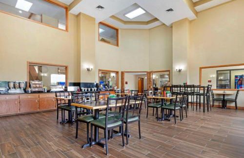 Locust Grove Hotel | Best Western Locust Grove Inn & Suites