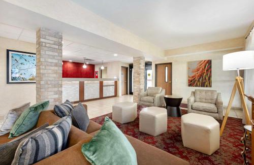 Howe Hotel | Best Western Plus Howe Inn