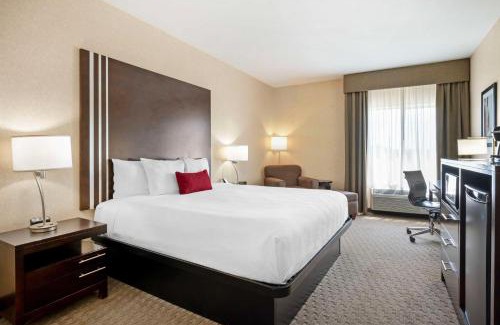 Howe Hotel | Best Western Plus Howe Inn