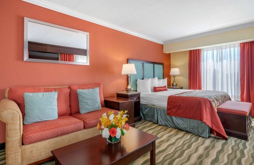 North Palm Beach Hotel | Best Western Plus Palm Beach Gardens Hotel & Ste & Conf Ctr
