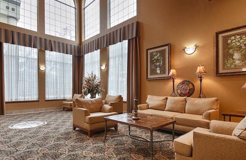 New Caney Hotel | Best Western Plus New Caney Inn & Suites