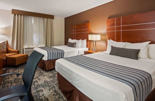 Wa Keeney Hotel | Best Western Plus Wakeeney Inn & Suites