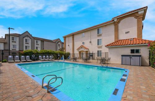 Salinas Hotel | Best Western Salinas Valley Inn & Suites