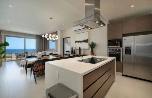 Colonia El Progreso Condo | BestView New Condo w/Arch View 2.5 BA 2 BR