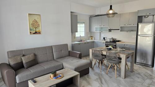 Katerini Apartment | BETA-Comfortable Apartment 100m from the Beach by Optimum Link