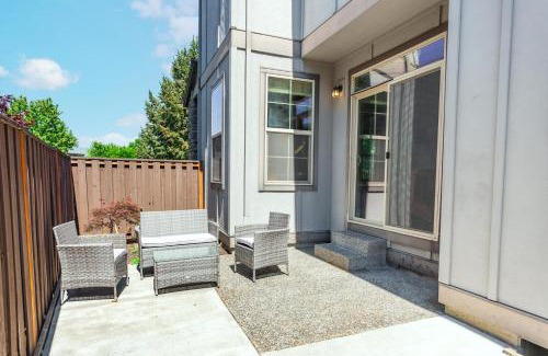 North Bethany Apartment | Bethany 2br w pool nr brewery garden golf PDX-12