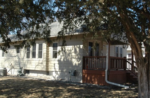 Bethany House | Bethany Bungalow, 2 Bdrm, 1 Bath bungalow near all Husker events