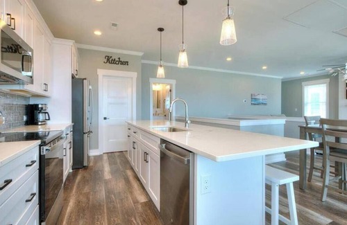 Yaupon Beach Apartment | Better Beach - Chevy 2