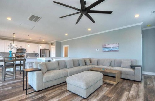 Yaupon Beach Apartment | Better Beach - Chevy 2
