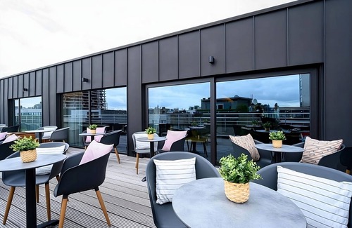 Antwerp Apartment | Better Choice for your Vacation! 2 Classy Units Close to Historical Sites!