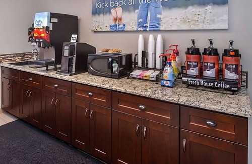 Tri-Cities Resort | Better Choice For Your Vacation! Accessible location and Spacious unit awaits