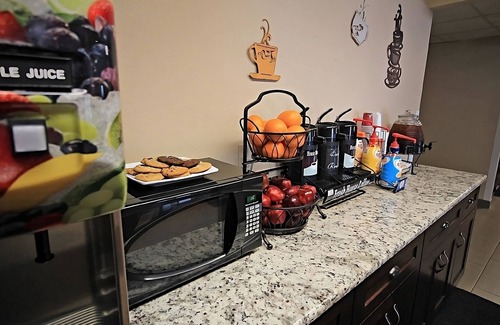 Tri-Cities Resort | Better Choice For Your Vacation! Accessible location and Spacious unit awaits