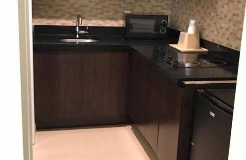 Spring Apartment | Better Choice For Your Vacation! Accessible location and Spacious unit awaits