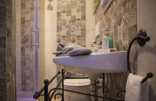 Ruvo di Puglia Bed & Breakfast | BETWEEN ART, FOOD AND CULTURE . THE DISTANCES OF TALOS
