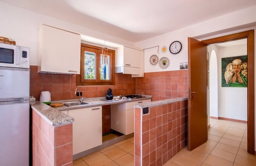 Lacona Villa | Between dreams and stars, Villa Capo Stella stands majestically on the cliff and is embraced by the