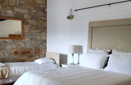 Penela Cottage | Between heaven and earth!