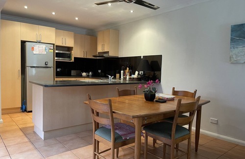 South Durras House | Between lake, forest and beach
