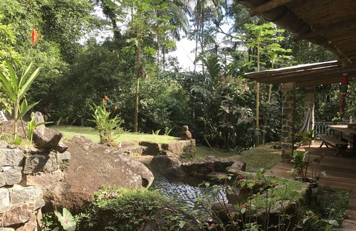 Ubatumirim House | Between the forest and the sea, Casa das Pedras.