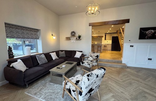 Graigfechan Cottage | BEUDY PWLL PRIDD, pet friendly, luxury holiday cottage in Llangollen